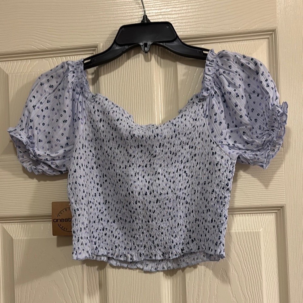 Floral Off-Shoulder Top - Picture 4 of 4
